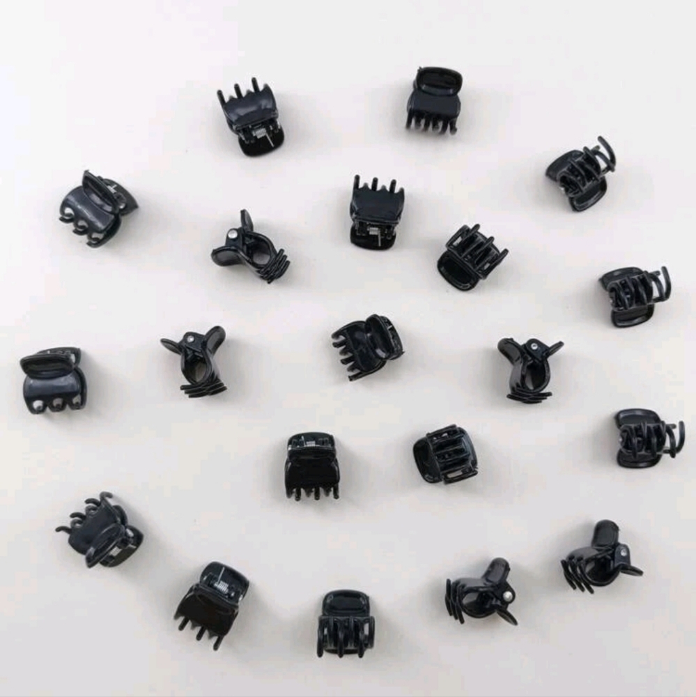 mini hair claw